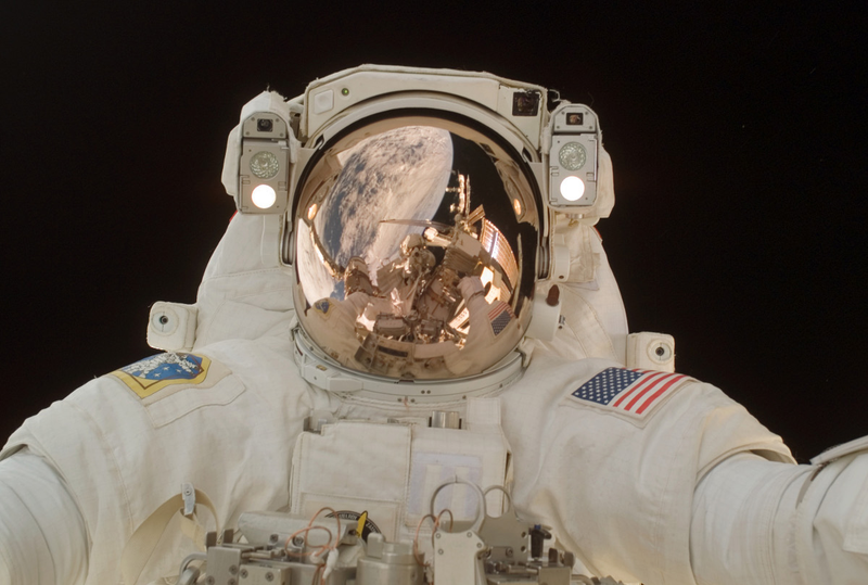 Illustration for article titled 30 Years of the Space Shuttle Program in Pictures